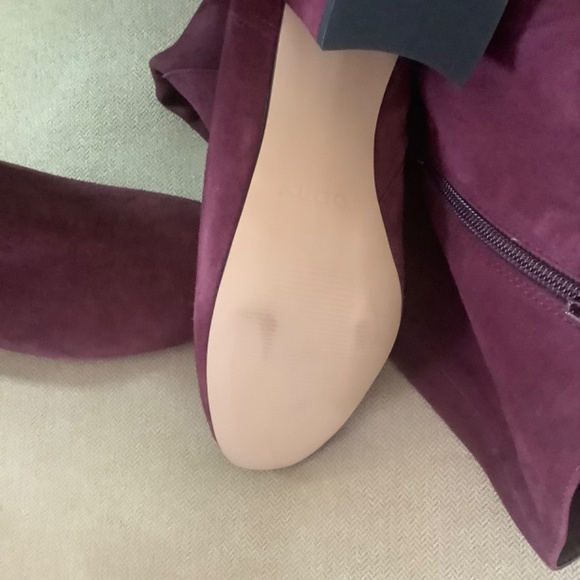 Boots - Picture 5 of 11